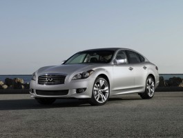 2013 Infiniti M