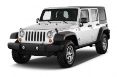2013 Jeep Wrangler Unlimited 4WD 4-door Rubicon Angular Front Exterior View