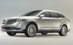 2013 Lincoln MKT Photos