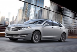 2013 Lincoln MKZ Hybrid Sales Finally Tick Up On Availability