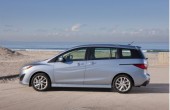 2013 Mazda MAZDA5 Photos