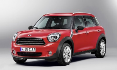 2013 MINI Cooper Countryman Photos