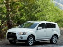 2013 Mitsubishi Outlander 2WD 4-Door ES