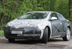 2013 Opel Astra Cabrio spy shots