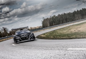 2013 Peugeot 208 T16 Pikes Peak