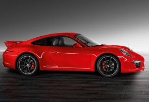 2013 Porsche 911 Carrera S equipped with Porsche Exclusive Aerokit