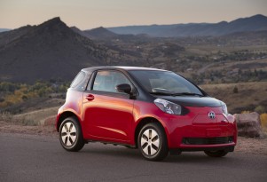 2013 Scion iQ Electric Car Hits U.S., Campus & Car-Sharing Only