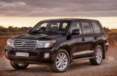 2013 Toyota Land Cruiser Photos