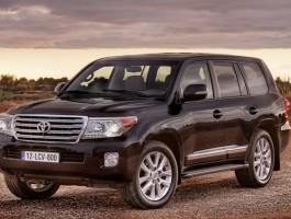 2013 Toyota Land Cruiser (European model pictured)