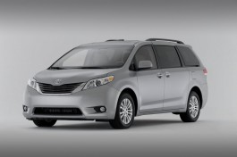 2013 Toyota Sienna XLE