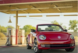 Presidential Debate, Beetle Convertible, Car Prices: Today's Car News