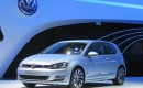 VW Unveils High-Mileage Diesel Golf In Paris That The U.S. Won’t Get