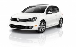 2013 Volkswagen Golf Photos