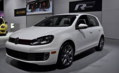 2013 Volkswagen GTI Photos