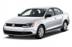 2013 Volkswagen Jetta Sedan 4-door Auto S Angular Front Exterior View