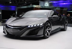 Acura NSX Update, Domestic Brands, 2014 Cadillac XTS: Car News Headlines