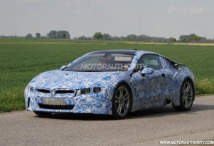 2014 BMW i8 spy shots