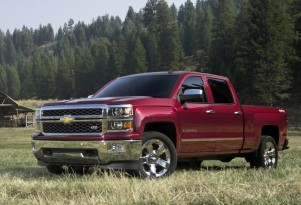 2014 Chevrolet Silverado, GMC Sierra: Better Gas Mileage From More Efficient Engines