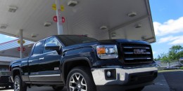 2014 Chevy Silverado, GMC Sierra V-6 Gas Mileage Official At 18 MPG City