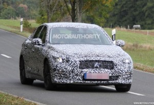 2014 Infiniti G37 spy shots