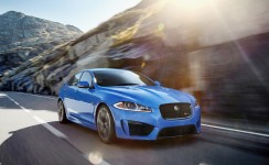 2014 Jaguar XF Photos