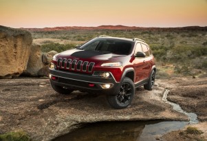 2014 Jeep Cherokee Priced From $23,990: Familiar Name, Different Path