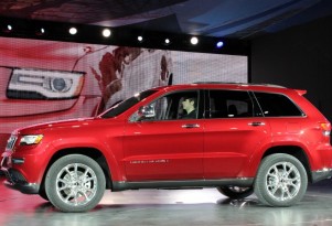 2014 Jeep Grand Cherokee: High-MPG Diesel, Eight Speeds, And A Facelift
