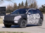 2014 Jeep Liberty spy shots