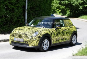2014 MINI Cooper spy shots