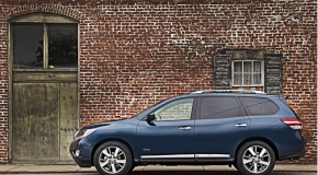 2014 Nissan Pathfinder Hybrid