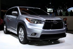 2014 Toyota Highlander Video Preview