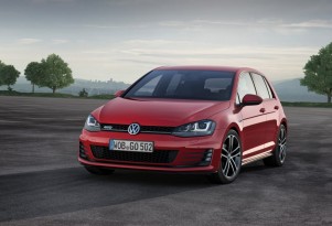 2014 Volkswagen Golf GTD Diesel Hot Hatch Returns 50+ MPG