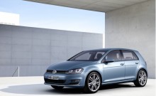 2014 Volkswagen Golf Photos