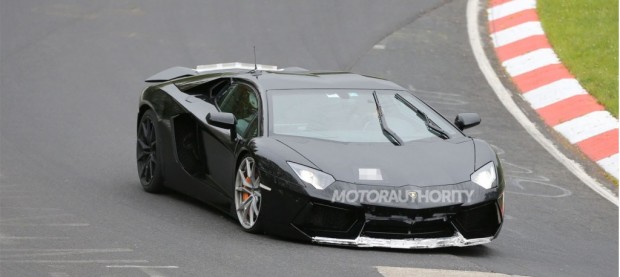 2015 Lamborghini Aventador SV spy shots