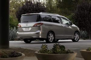 Compare honda odyssey and nissan quest #6