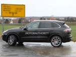 2015 Porsche Cayenne facelift spy shots