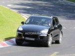 2015 Porsche Cayenne facelift spy shots