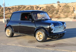 A custom built Pro-Motive Mini, powered by a Yamaha R1 engine