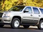 Americans still unwilling to pay for hybrid technology, survey shows
