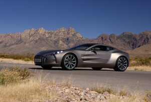 Aston Martin oNE-77
