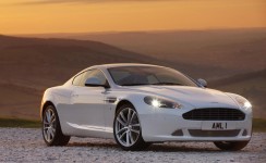 2011 Aston Martin DB9 Photos
