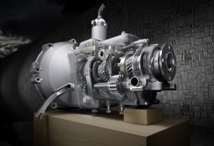 BMW 328 gearbox in reproduction