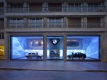 BMW's Brand Store in Paris, among the first to use BMW Genius employees - image: BMW