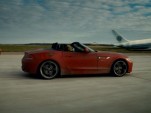 BMW's Z4 sDrive35is even makes zombies feel alive