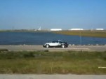 Bugatti Veyron crashes into lake