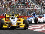 Caastroneves leads Sato - IZOD IndyCar Series photo/LAT USA