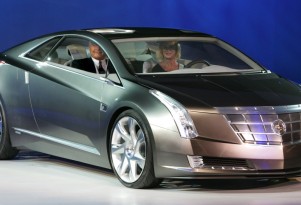 GM's Second Electric Car After Chevy Volt To Be Cadillac Converj