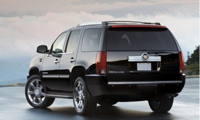 2010 Cadillac Escalade Photos
