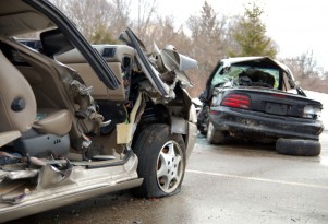 Younger Women Drivers More Likely To Die In Crashes Than Younger Men: Study