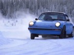 Chris Harris demonstrates oversteer in a Porsche 911 on ice